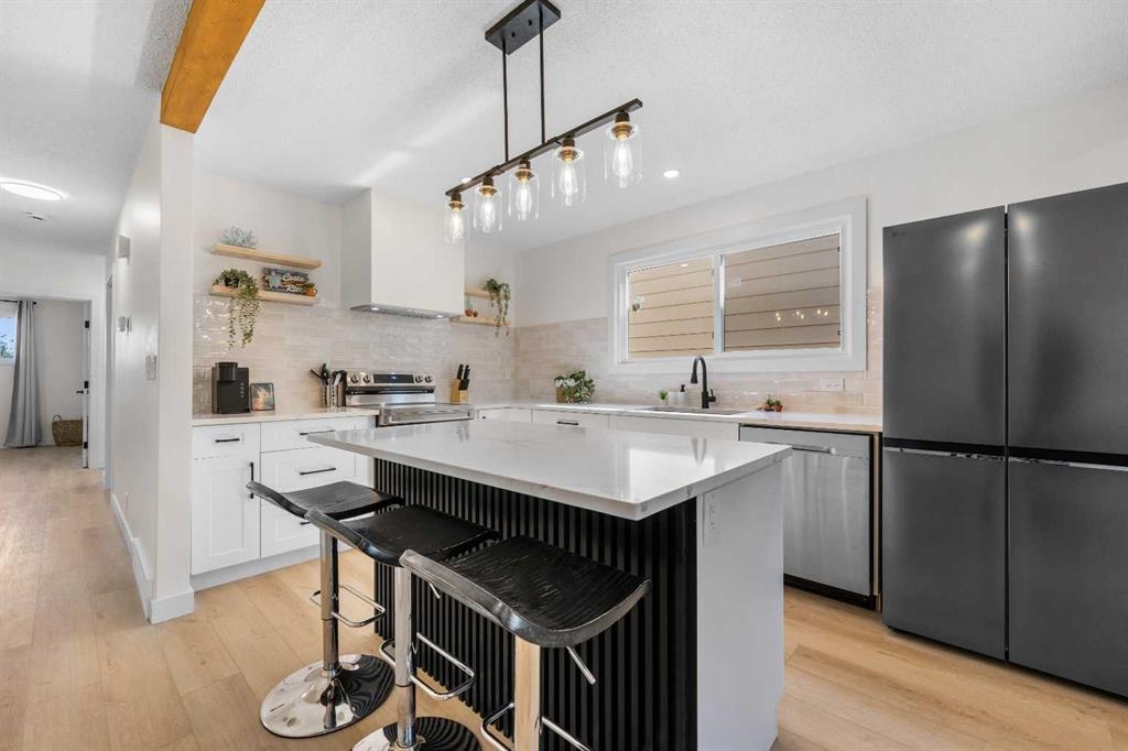 966 Berkley - Main Image