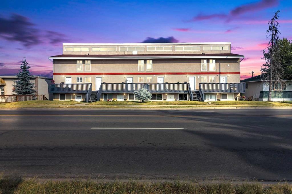 3726 Centre - Main Image