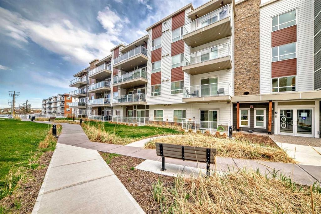 100 Harvest Hills - Main Image