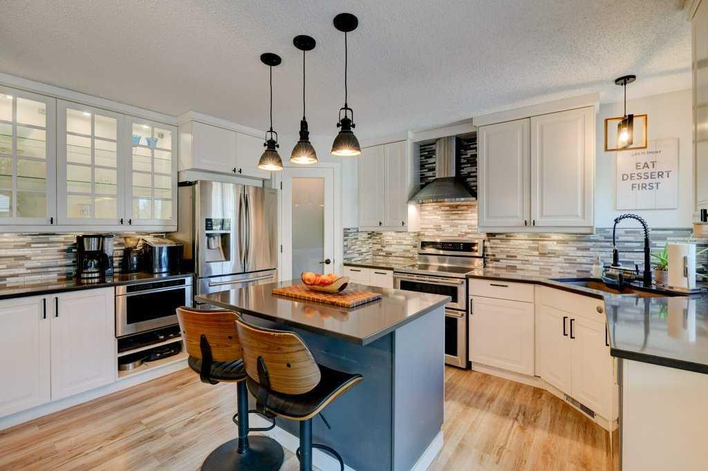 15 Chaparral - Main Image