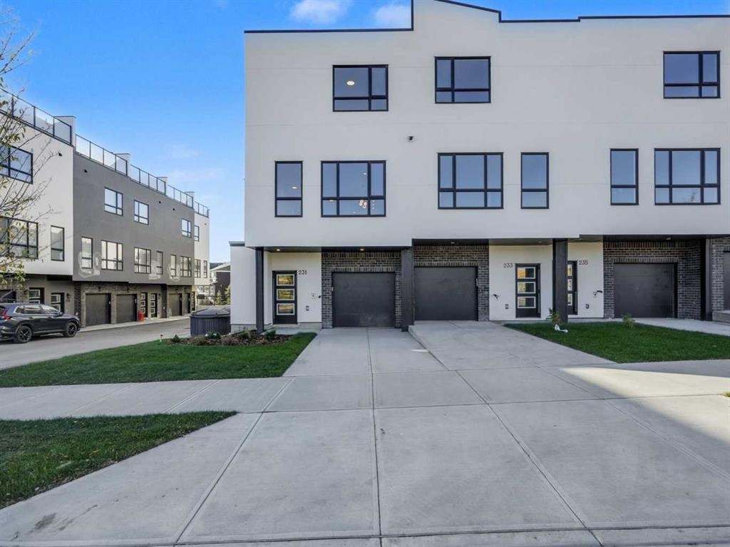 231 Sage Hill - Main Image