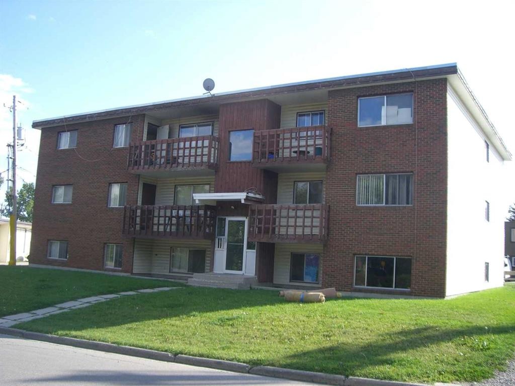 733 44 - Main Image