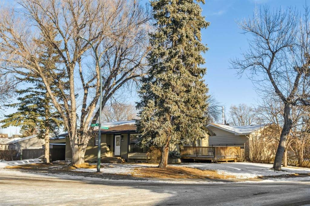 6003 Lacombe - Main Image