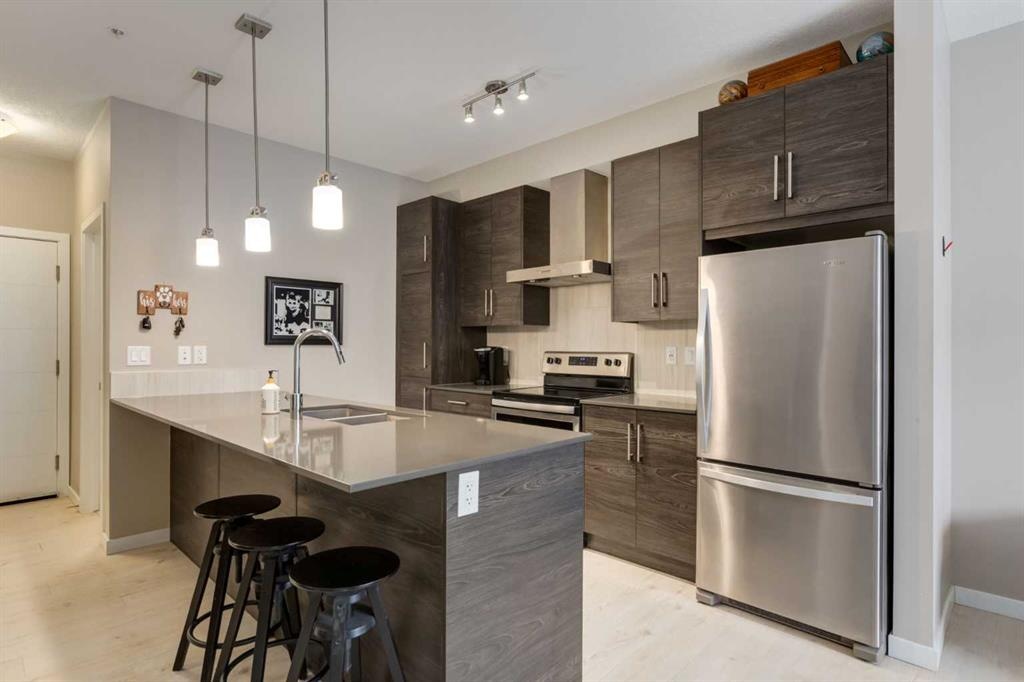 122 Mahogany - Main Image