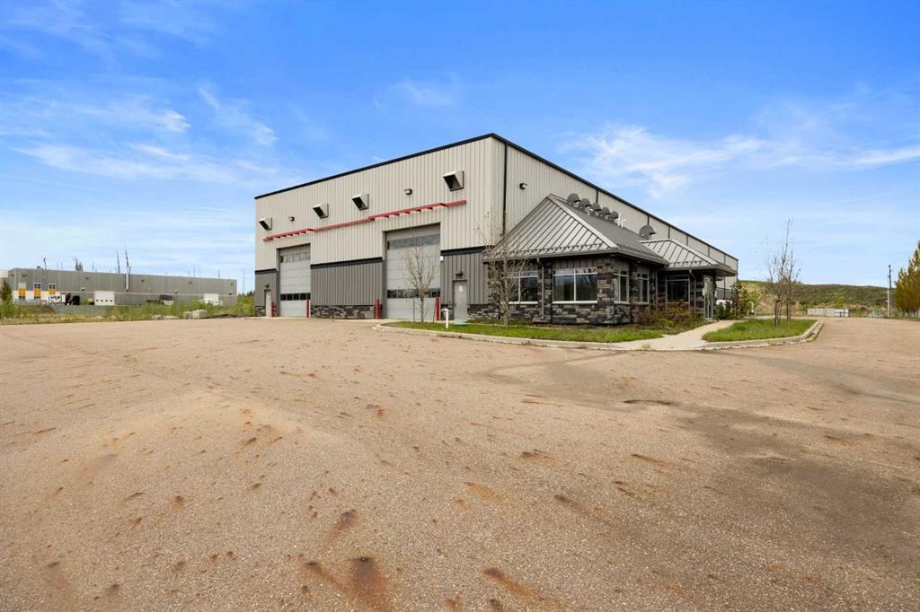 340 Robertson - Main Image