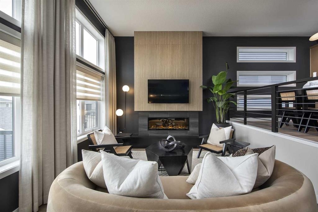 178 Mitchell - Main Image