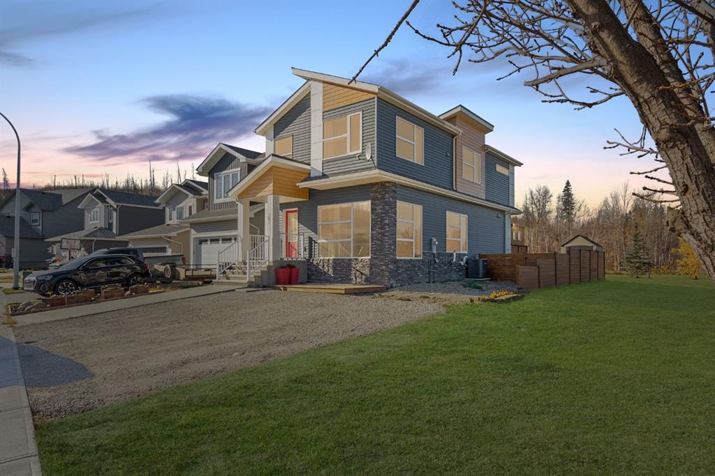 101 Pearson - Main Image