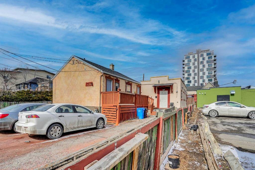 434 Meredith - Main Image