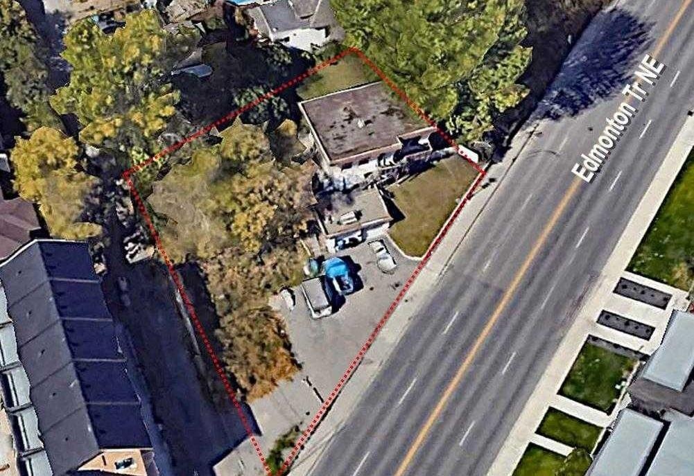 411 Edmonton - Main Image