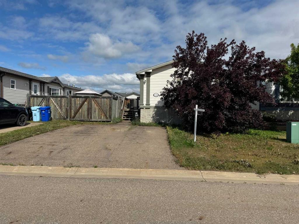 192 Elm - Main Image